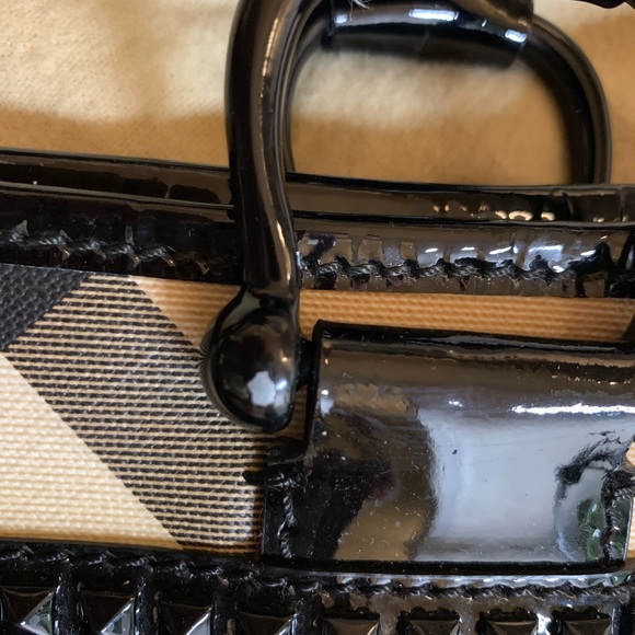 Large Burberry Limited edition Tote bag - Picture 2 of 14